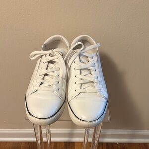 Kenneth Cole white Sneakers